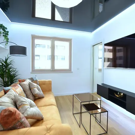 Exclusive 아파트 *